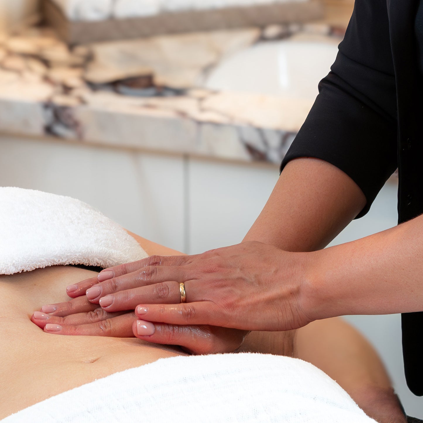 Manual Lymphatic Full Body Massage