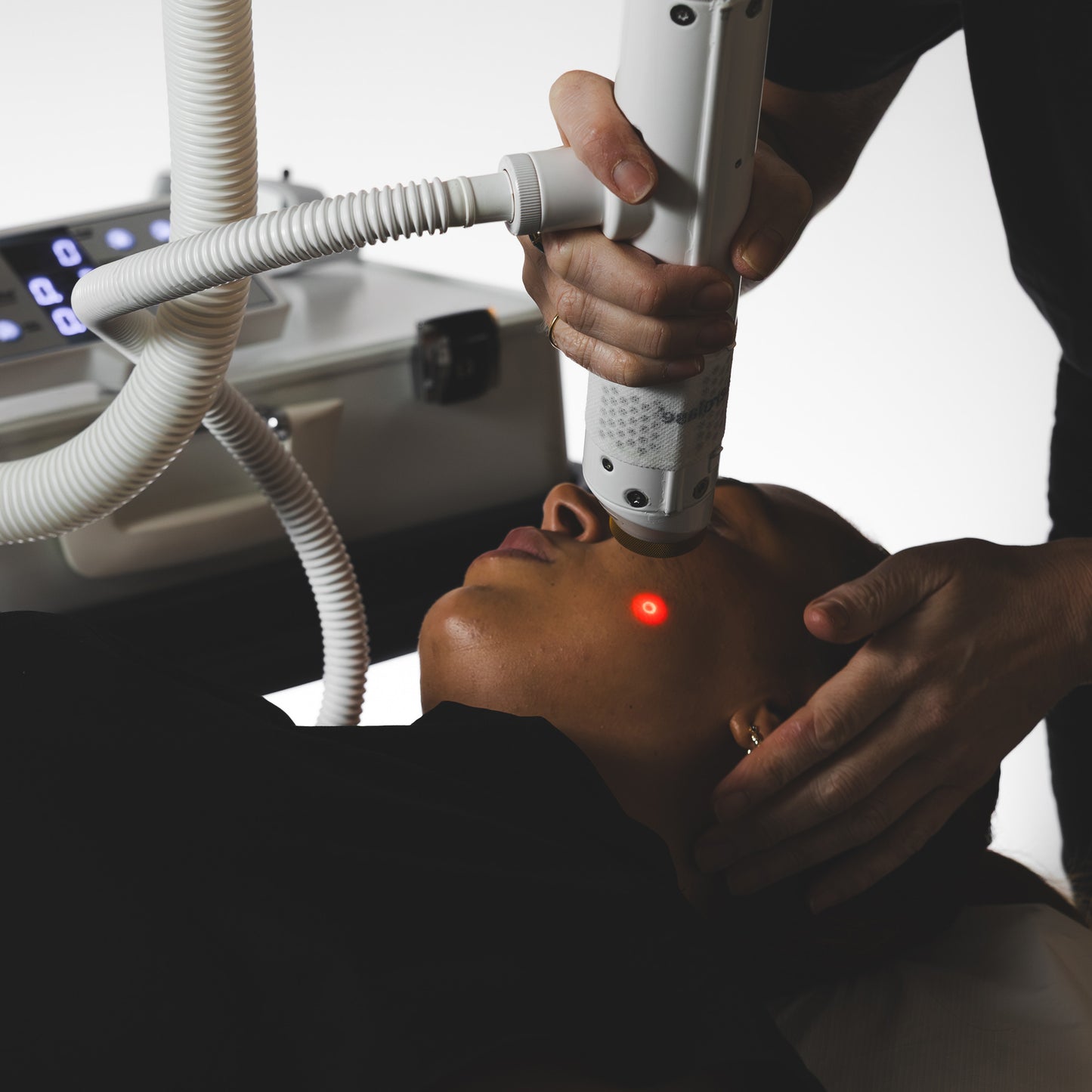 Neo - Pigmentation / Melasma