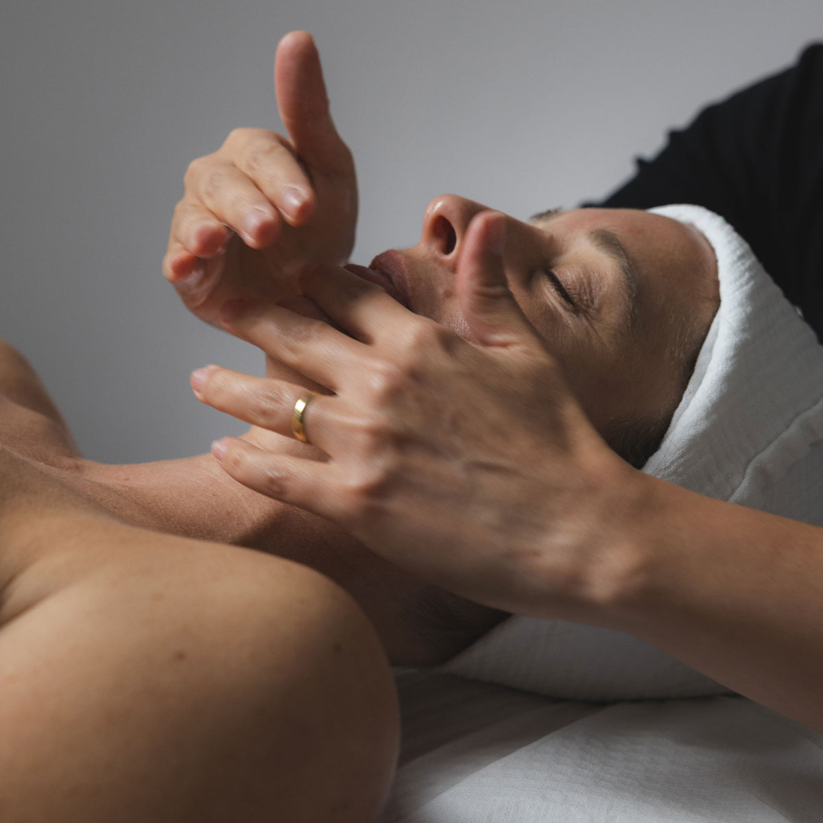 The Deep Clean Facial
